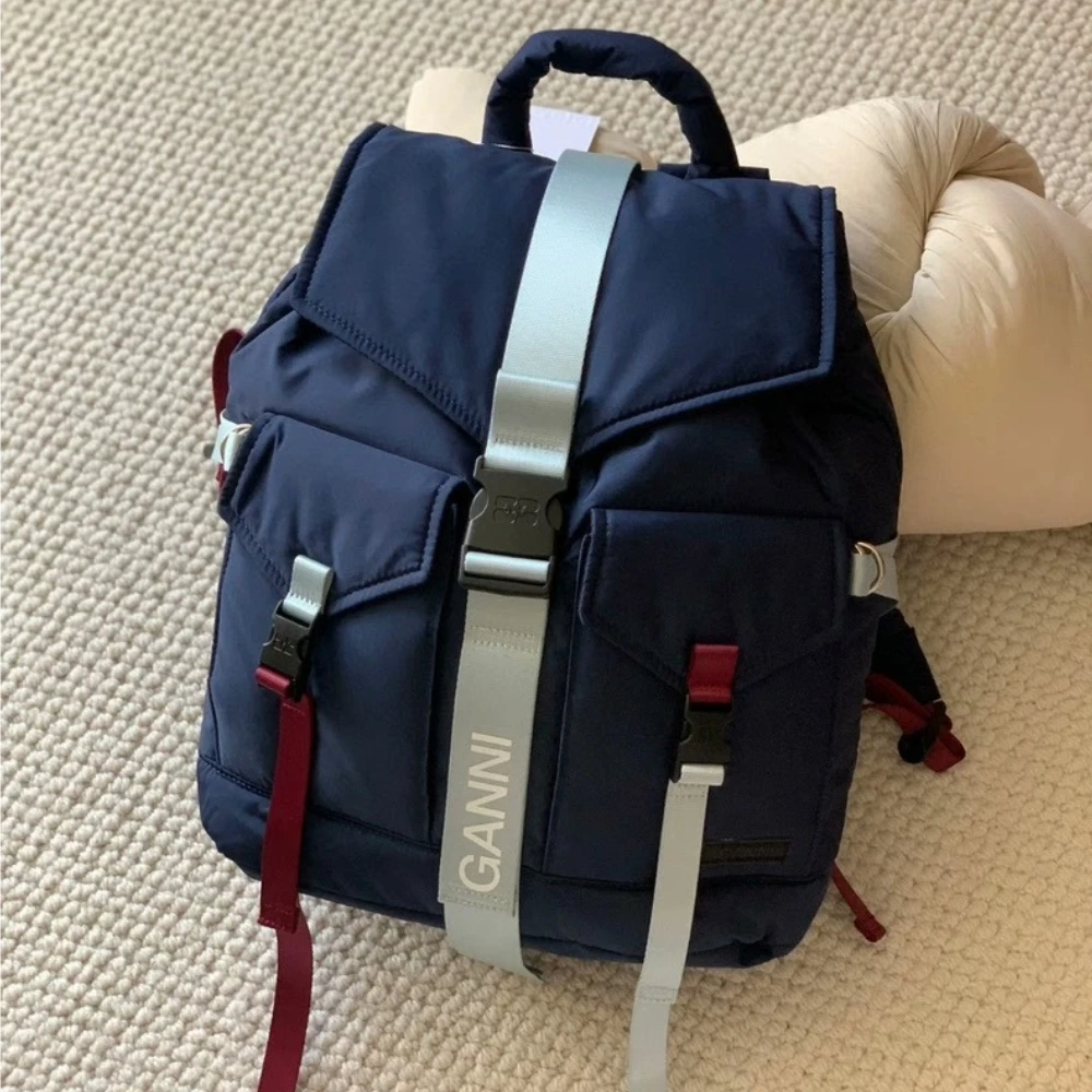 Luxury Re-Tech Backpack Women  - Canvas Backpack Casual recension och pris