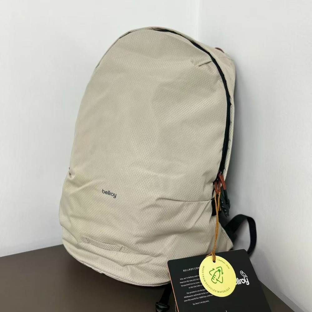 Bellroy Lite Daypack 20L Light - Hiking Backpack Waterproof recension och pris